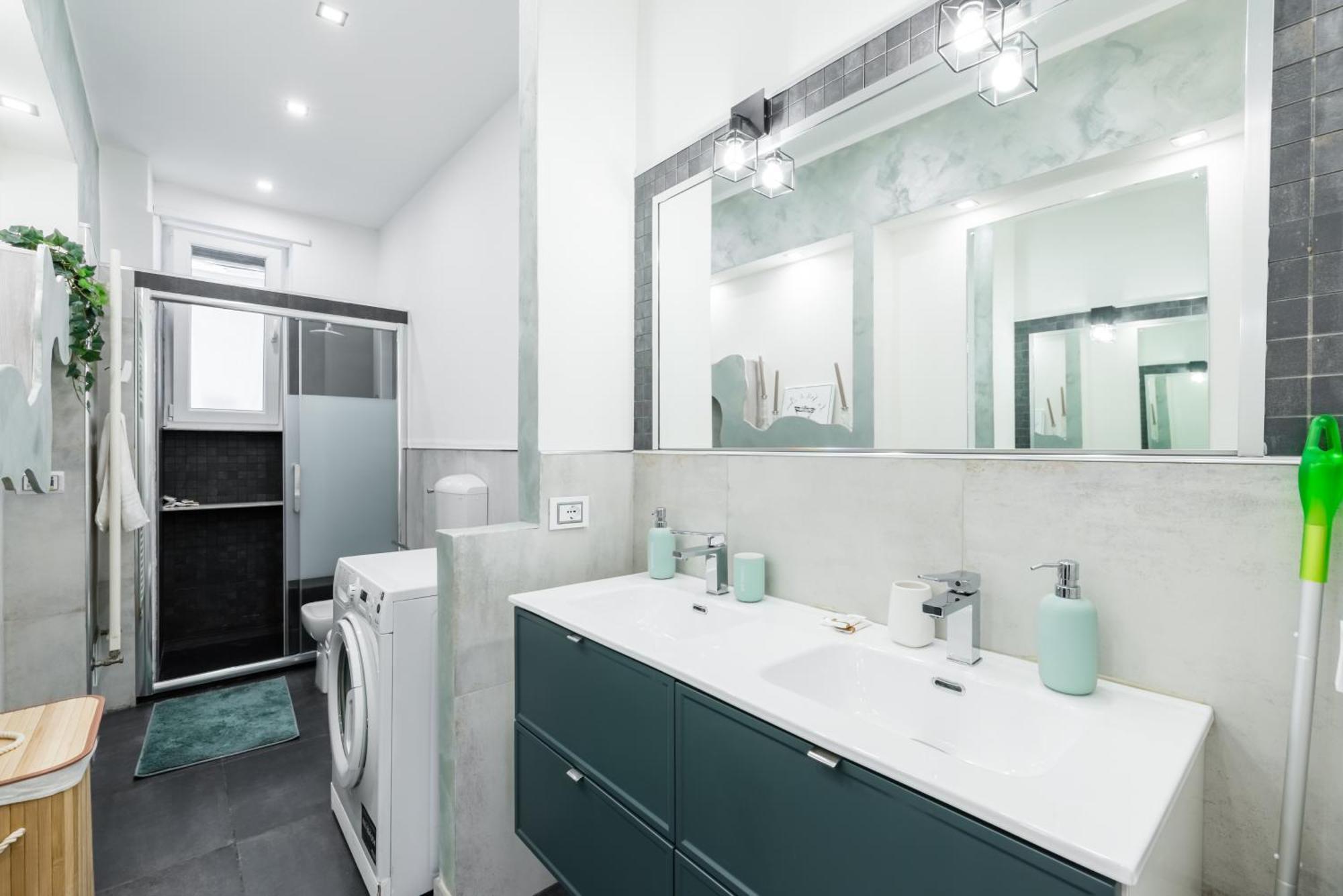 Ferienwohnung Moderno Bilocale A 5 Minuti Dal Centro Storico Turin Exterior foto